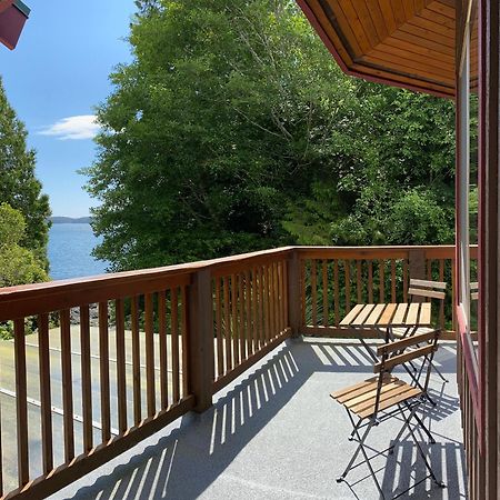 Whalers Guesthouse Tofino Exterior photo