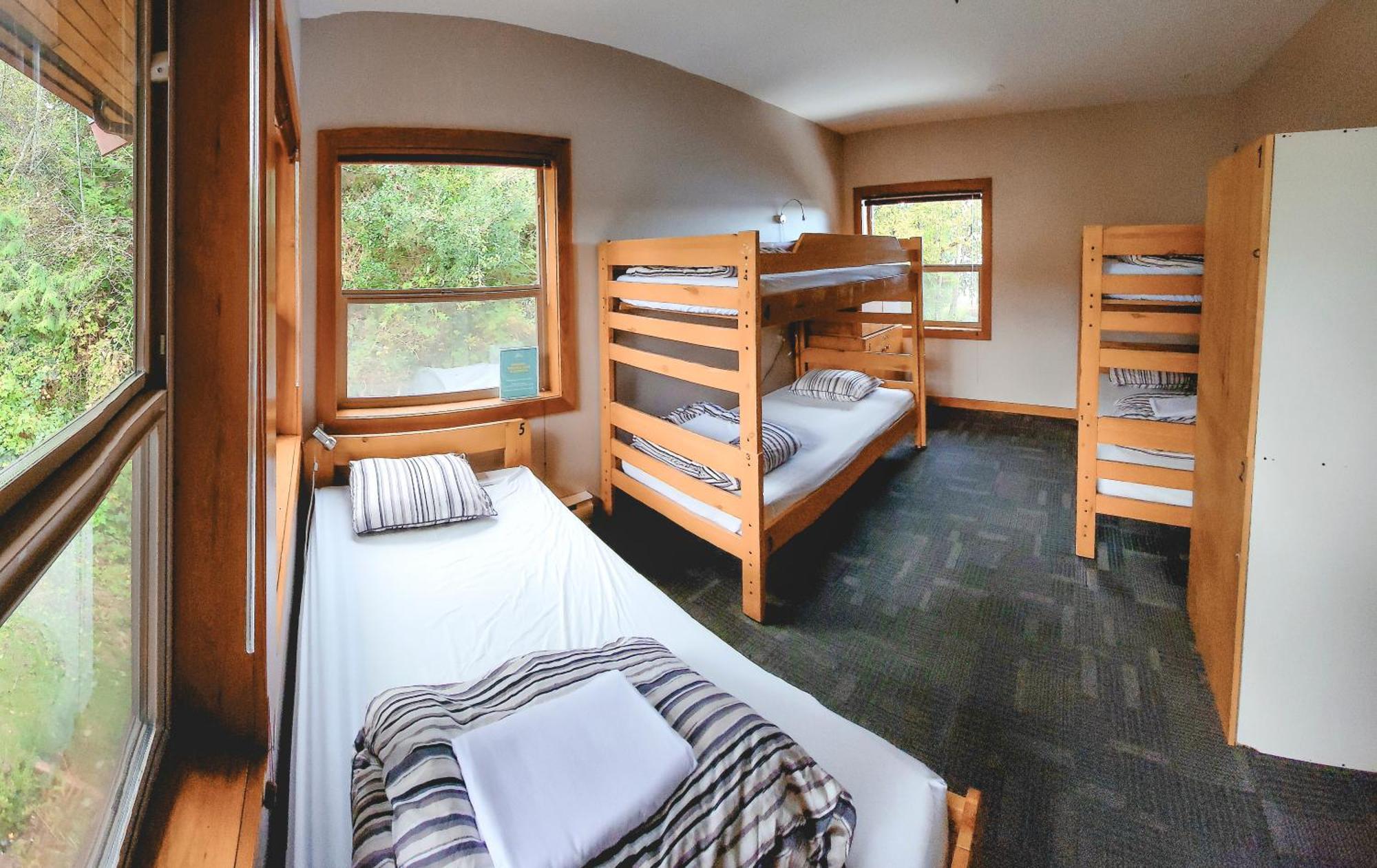 Whalers Guesthouse Tofino Exterior photo